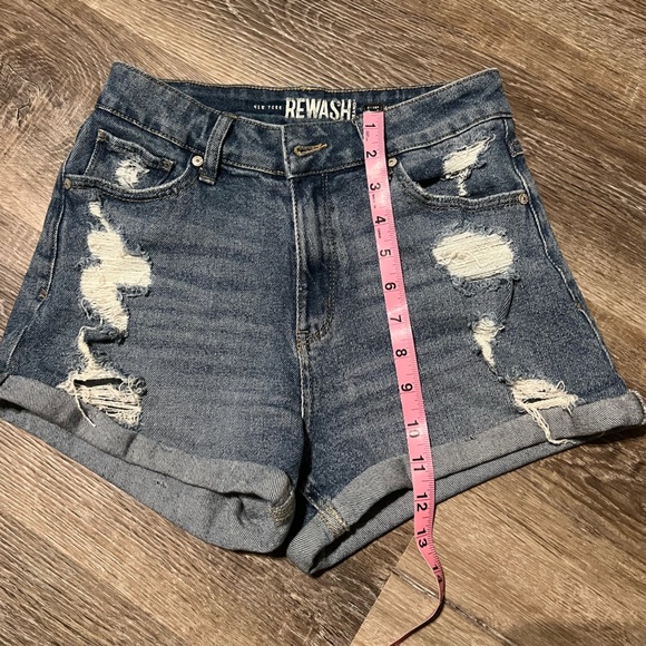 ReWash High Rise Mom Short size 1/25 - Picture 4 of 7